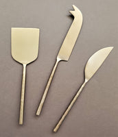 Personalized Cheese Knife Set - Gold, Copper and Matte Black - Hammered Handles -   Charcuterie Board Essentials - Gift Boxed