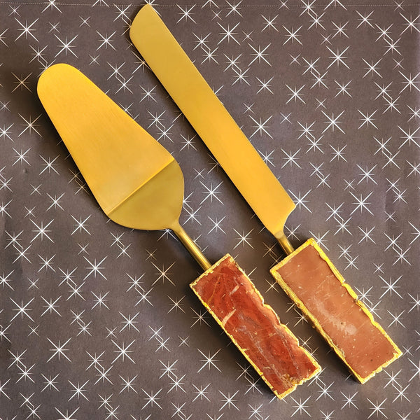 Custom Wedding Cake Knife and Server Set - Rust Gemstone Handles - Laser Engraved Gold Cake Serving Set - Gothic Wedding Cake Knife & Server