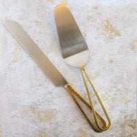 Personalized Wedding Cake Knife and Server Set - Gold Hand Hammered Handles - Wedding Gift - Wedding Cake Cutter -Gold Cake Server and Knife