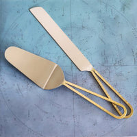 Personalized Wedding Cake Knife and Server Set - Gold Hand Hammered Handles - Wedding Gift - Wedding Cake Cutter -Gold Cake Server and Knife
