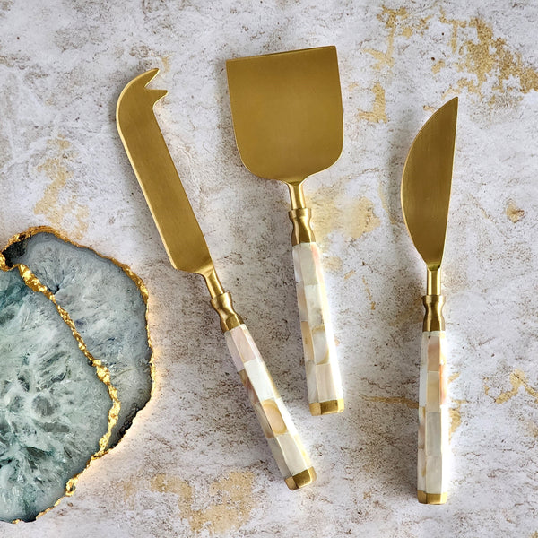 Mother of Pearl Cheese Knife Set - Personalized Cheese Set - Gold Cheese Knives - Charcuterie Board Essentials -Stocking filler -Bride Gifts